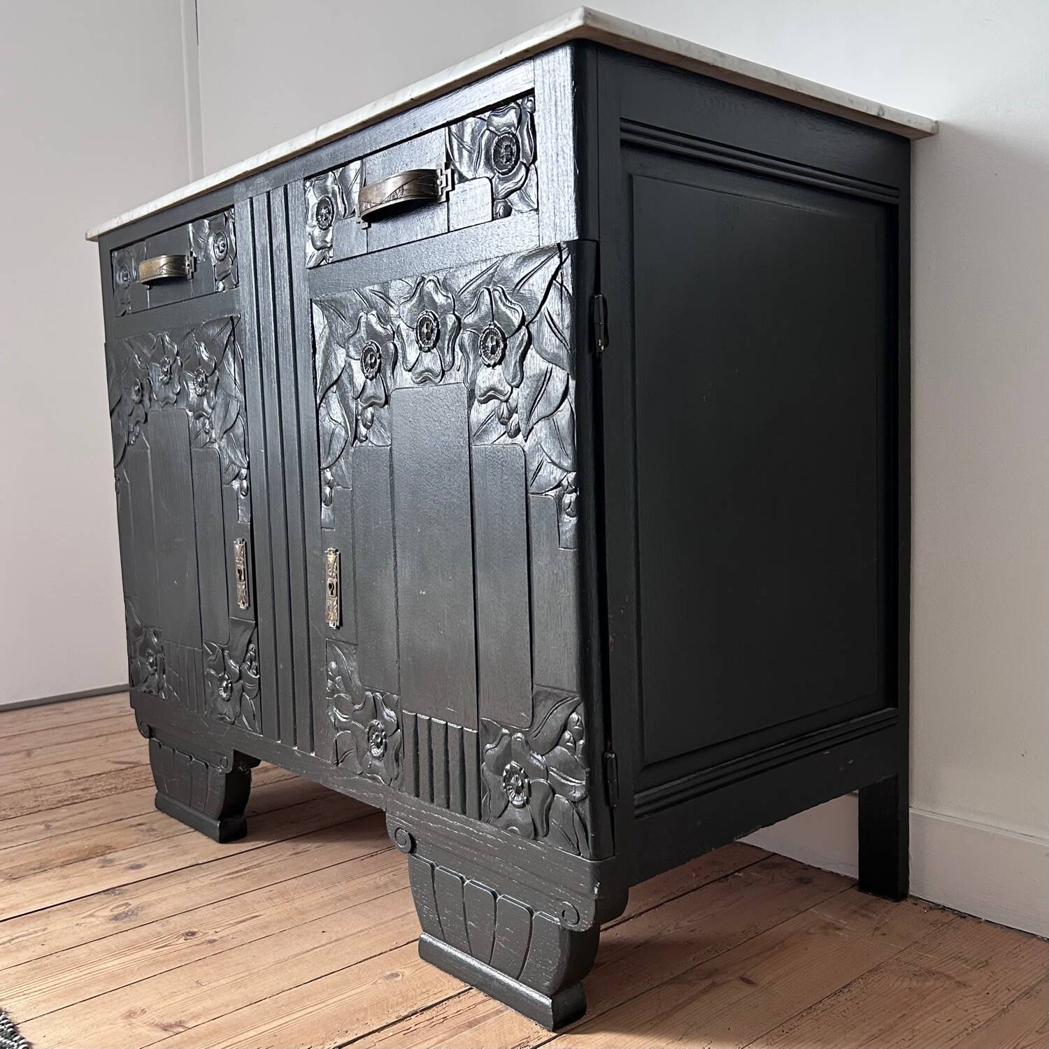 Commode art déco en chêne