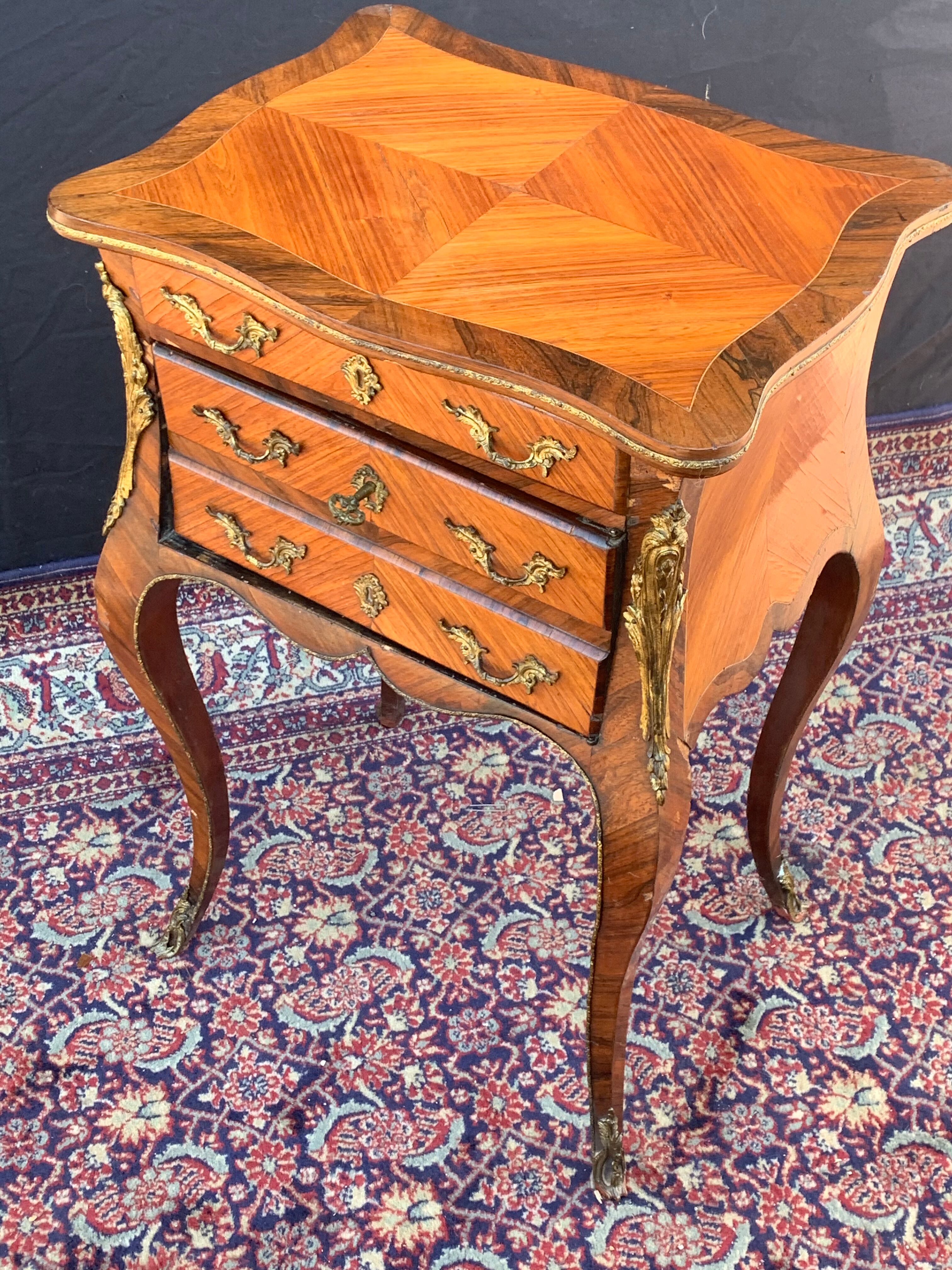 Napoleon III-era marquetry chiffon table