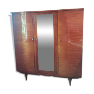 grande armoire vintage