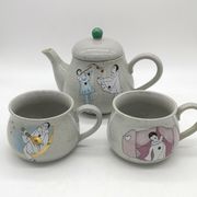 Teapot and two ceramic cups Korea vintage Pierrot Colombine