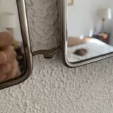 Vintage 1960s raspberry barber triptych mirror - 24 x 58 cm