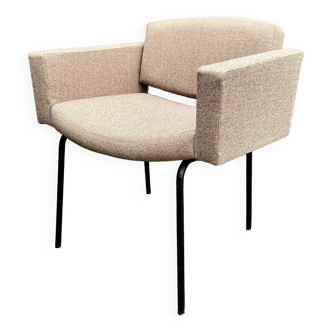 “Conseil” armchair by Pierre Guariche for the publisher Meurop with LVMH fabric