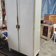 Parisian kitchen cupboard