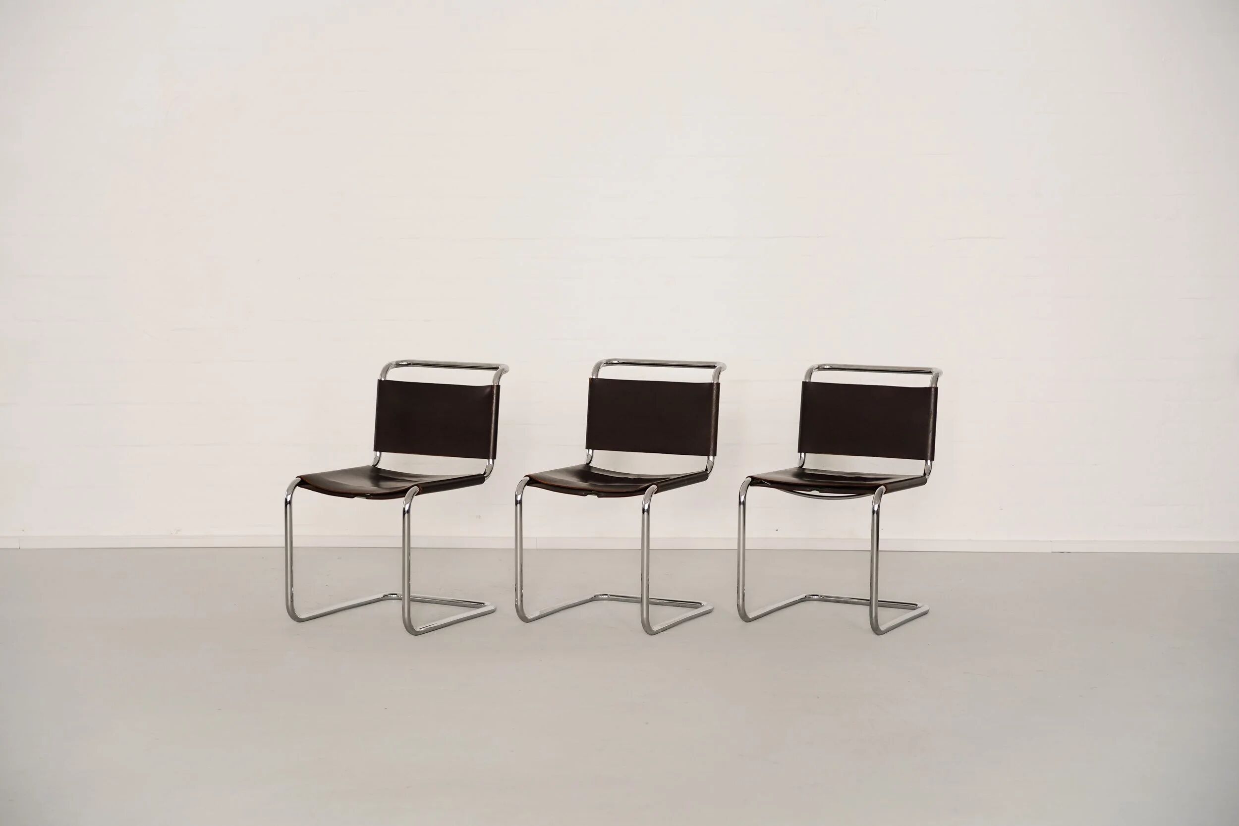B33 by Marcel Breuer for Gavina