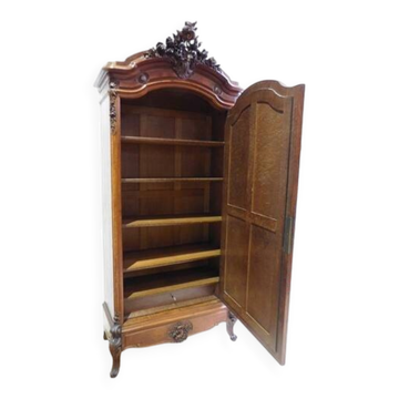 ARMOIRE BONNETIERE ROCAILLE EN PALISSANDRE DU XIX ème SIECLE