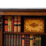 Bibliothèque ouverte en bois de rose du début de l'époque victorienne