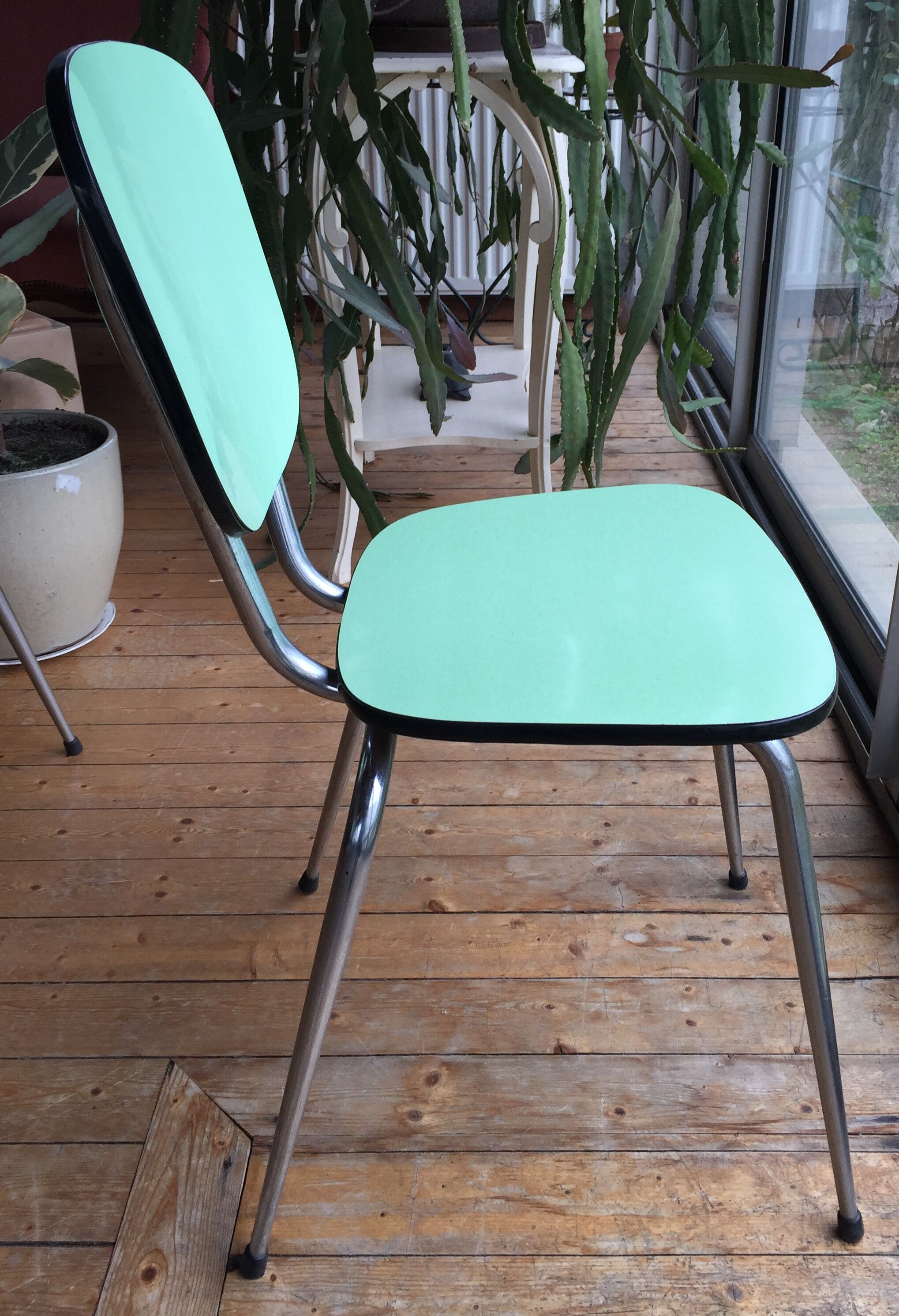 Vintage set in formica