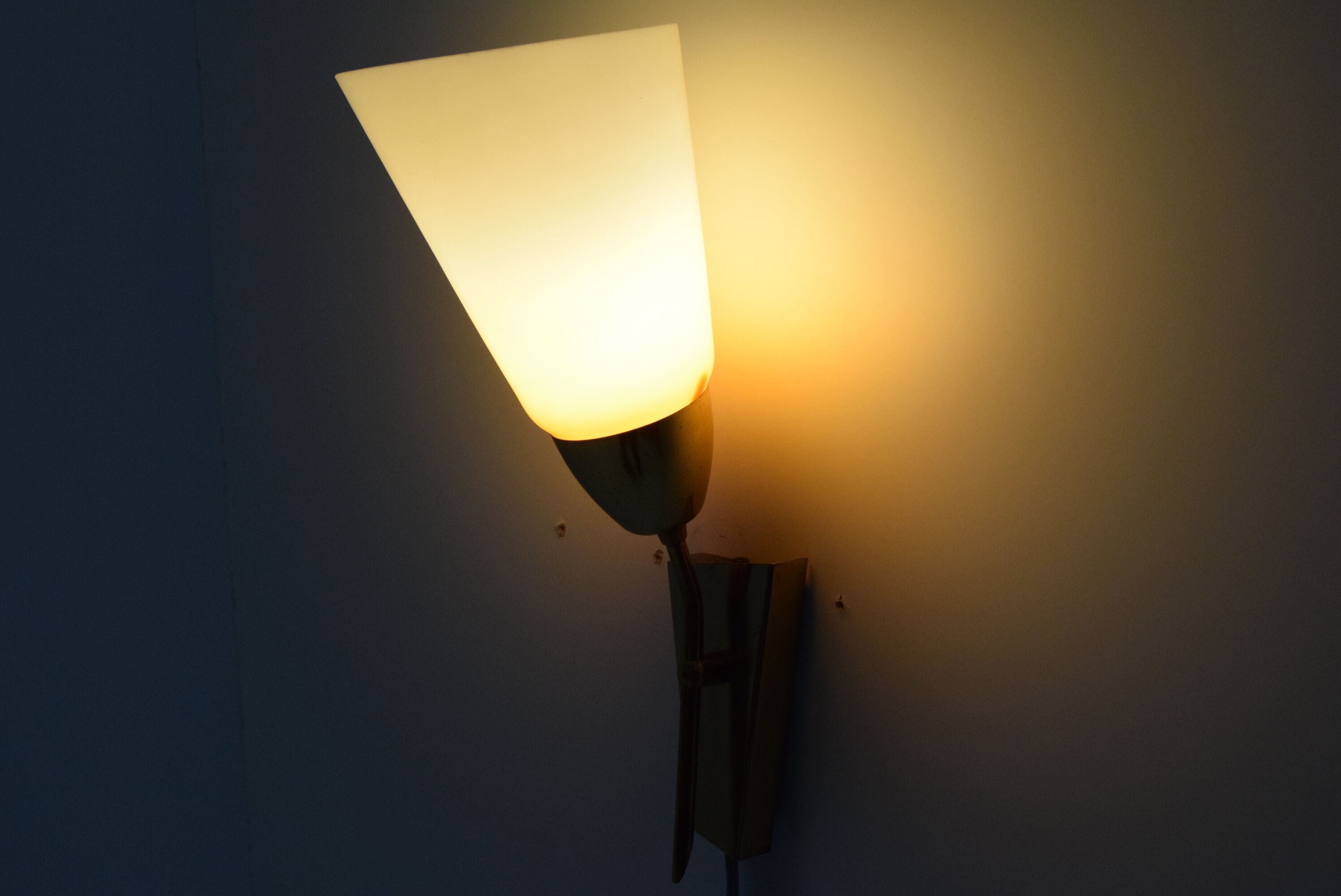 Mid-century wall lamp Kamenicky Senov, 1960