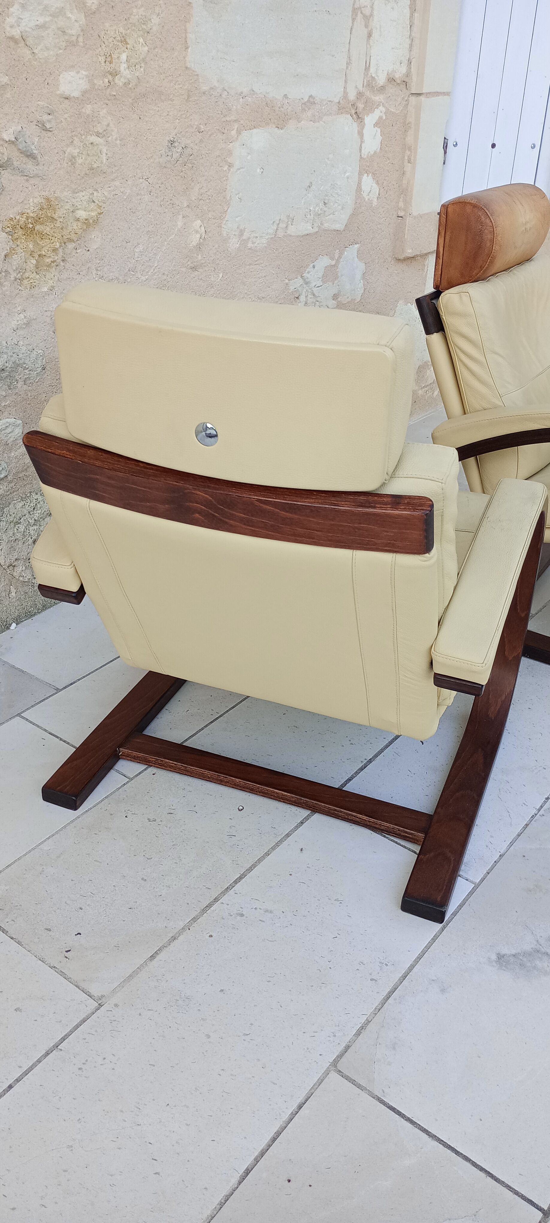 paire de fauteuils suédois Nélo