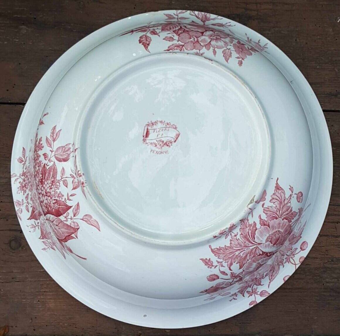 Old toilet set in Pexonne Earthenware Model Flowers FF Vintage