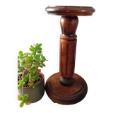 Varnished solid wood plant holder column, rustic chic