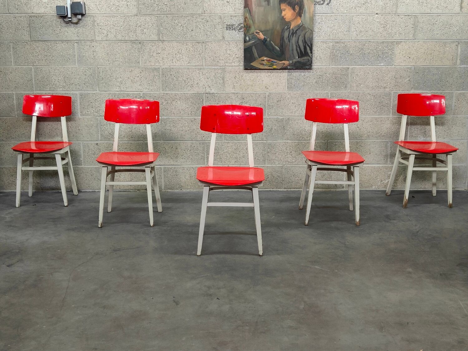 Set of 5 chairs TON Bystrice (Thonet) red and white 1960