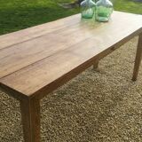 Farm table in sold oak
