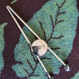 Modernist sugar pinch