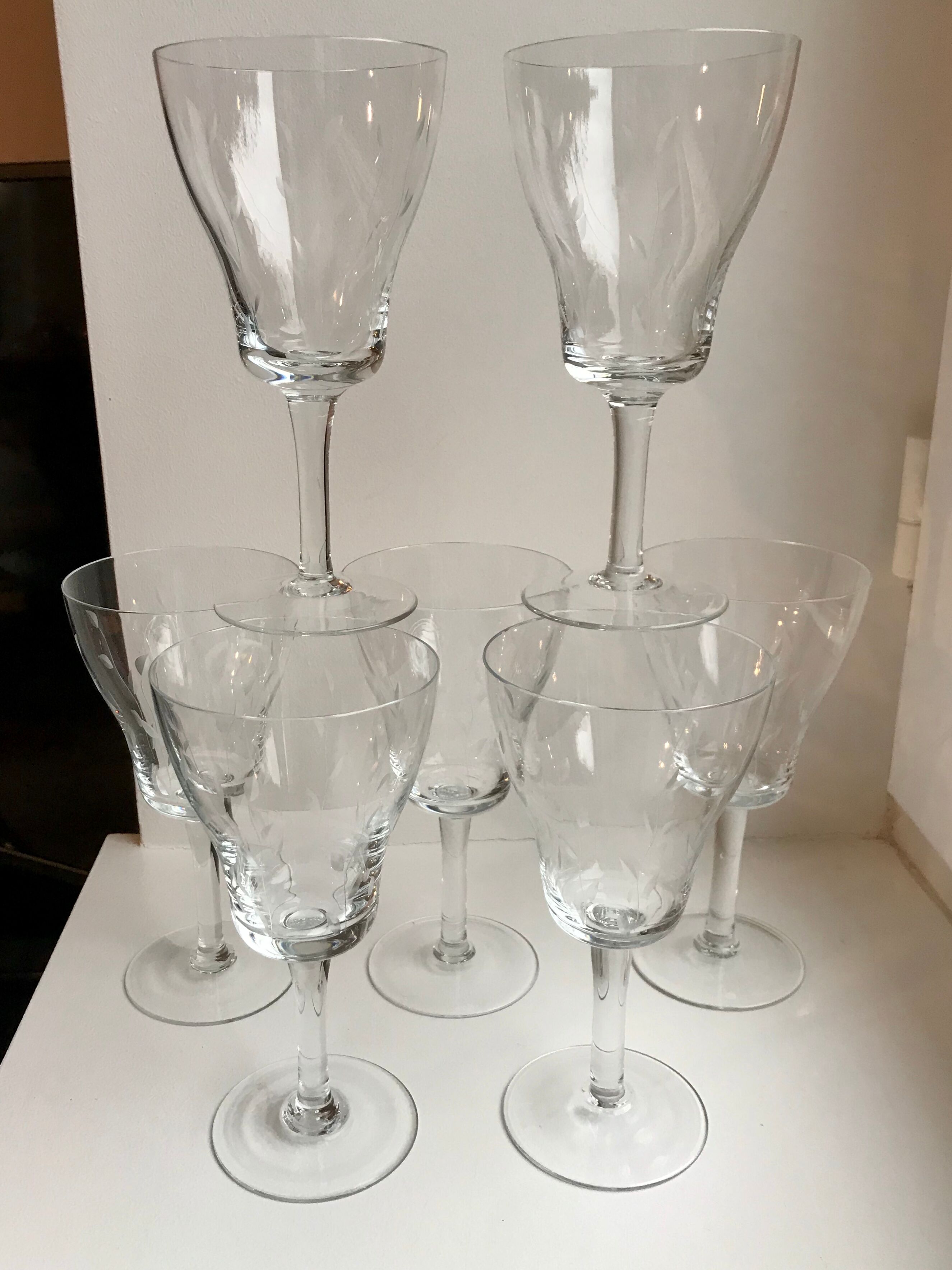 Set of 7 wine glasses, crystal water engraved 50-60s