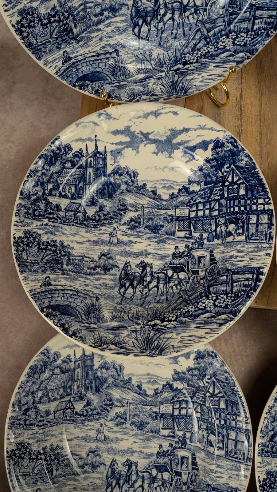 Set of 6 vintage blue Castellania deep plates.