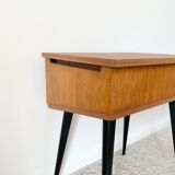 Vintage console desktop