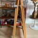 Duo de chaises italiennes  bois et cannage des années 60
