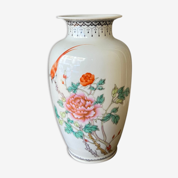 Vase chinois à décor floral