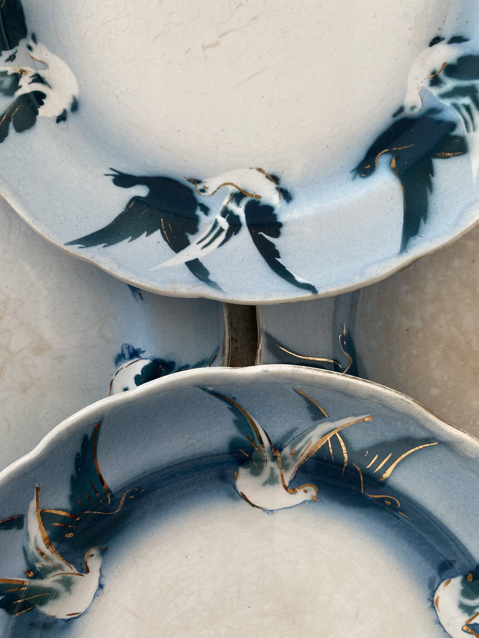 Rare dessert plates Terre de Fer Choisy le Roi, birds.