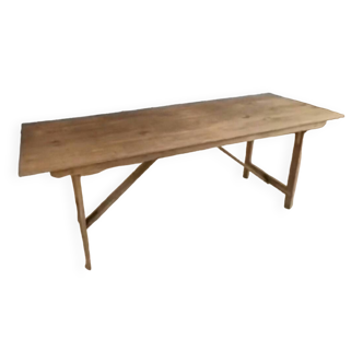Solid wood guinguette table