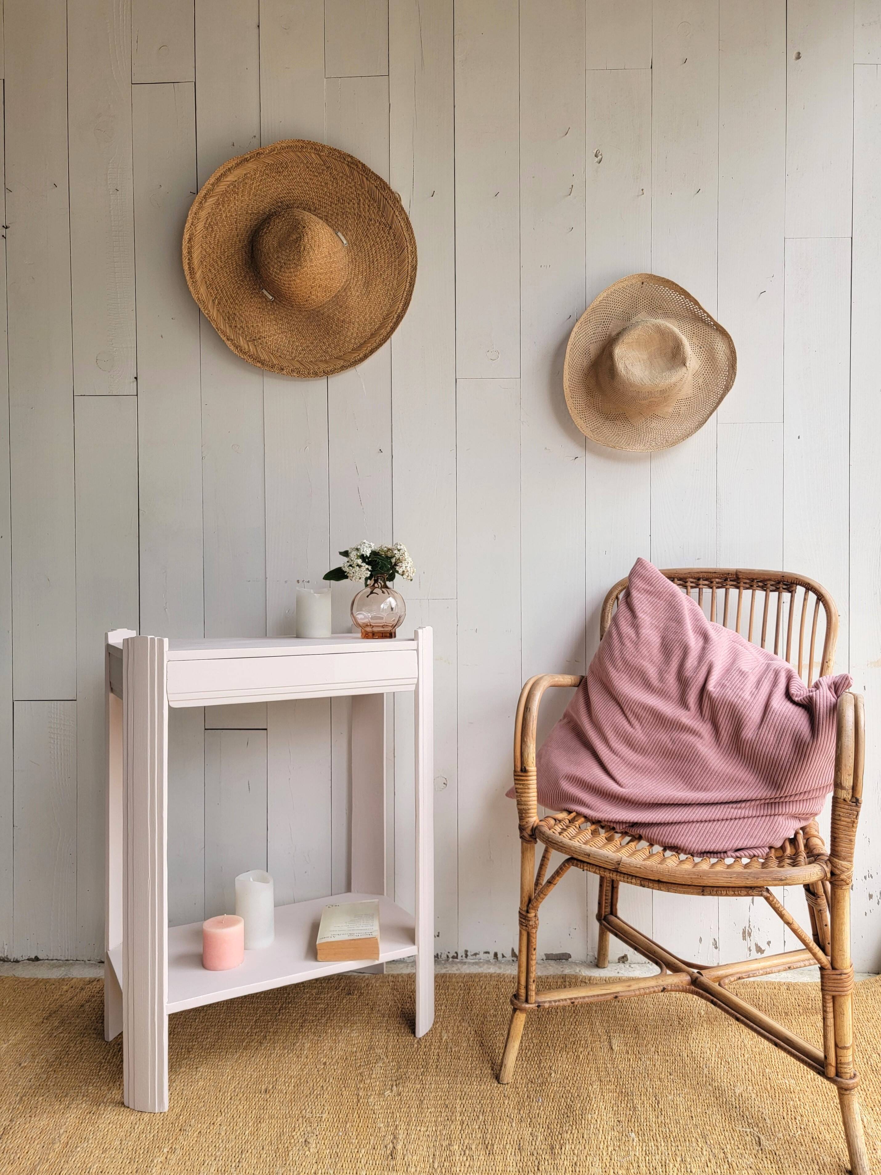 Small renovated Art Deco console in nude colour.