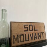 Hand-painted wooden plate "moving floor"