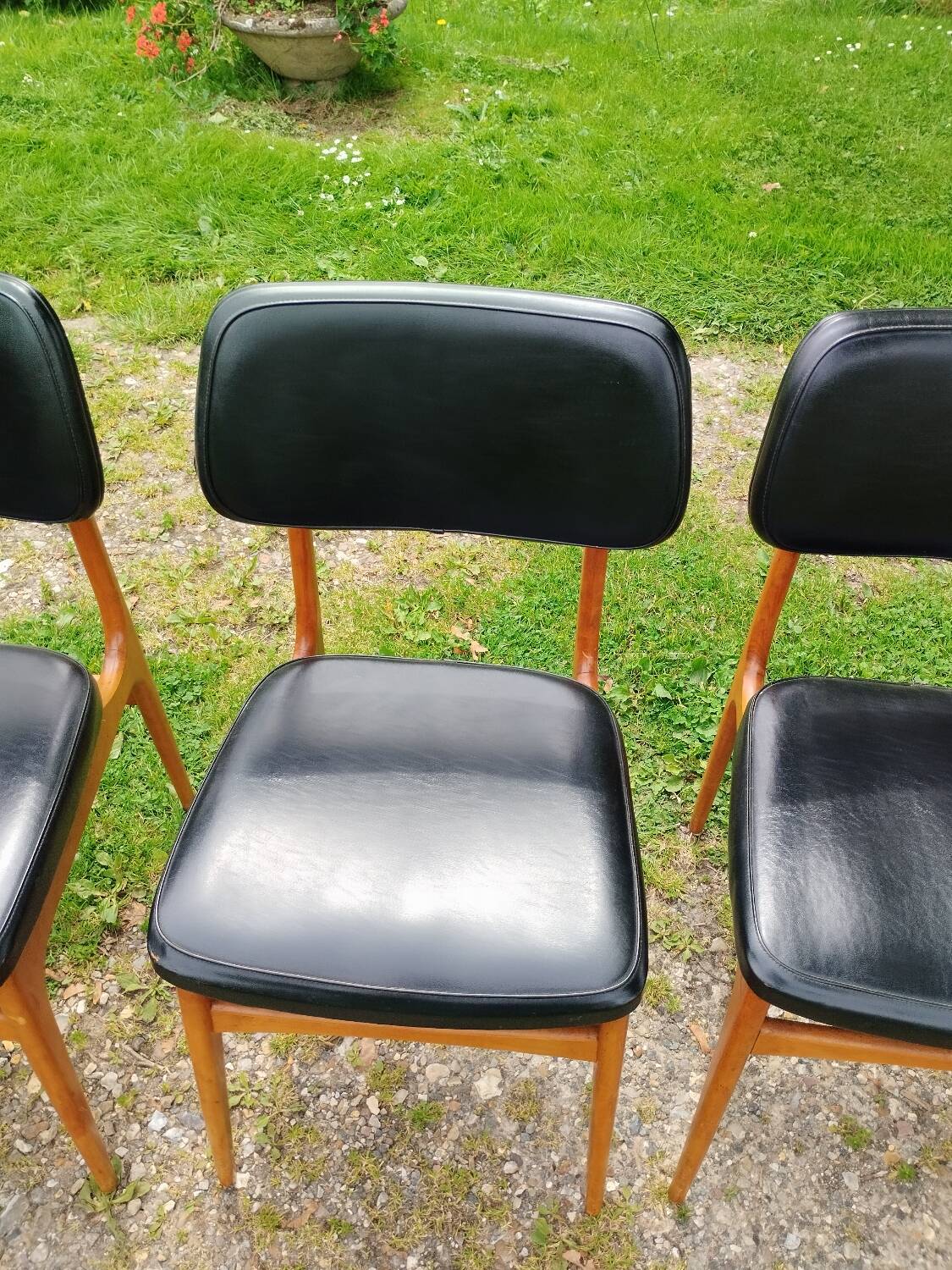 Series of 6 old Scandinavian design chairs