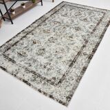 5x9 Classic Style Vintage Rug, 161x267Cm