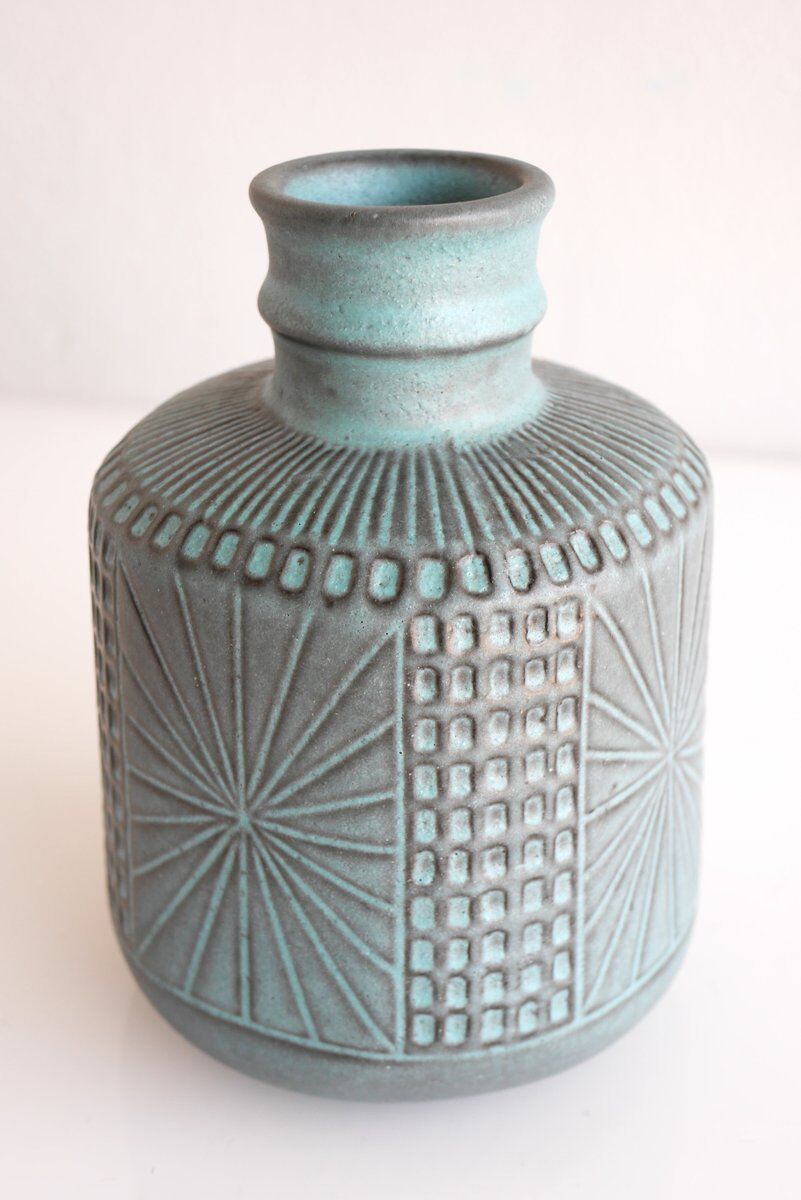 Mid-century Scandinavian modern art design pottery vase by Mari Simmulson for Upsala Ekeby, Sweden, 1970s