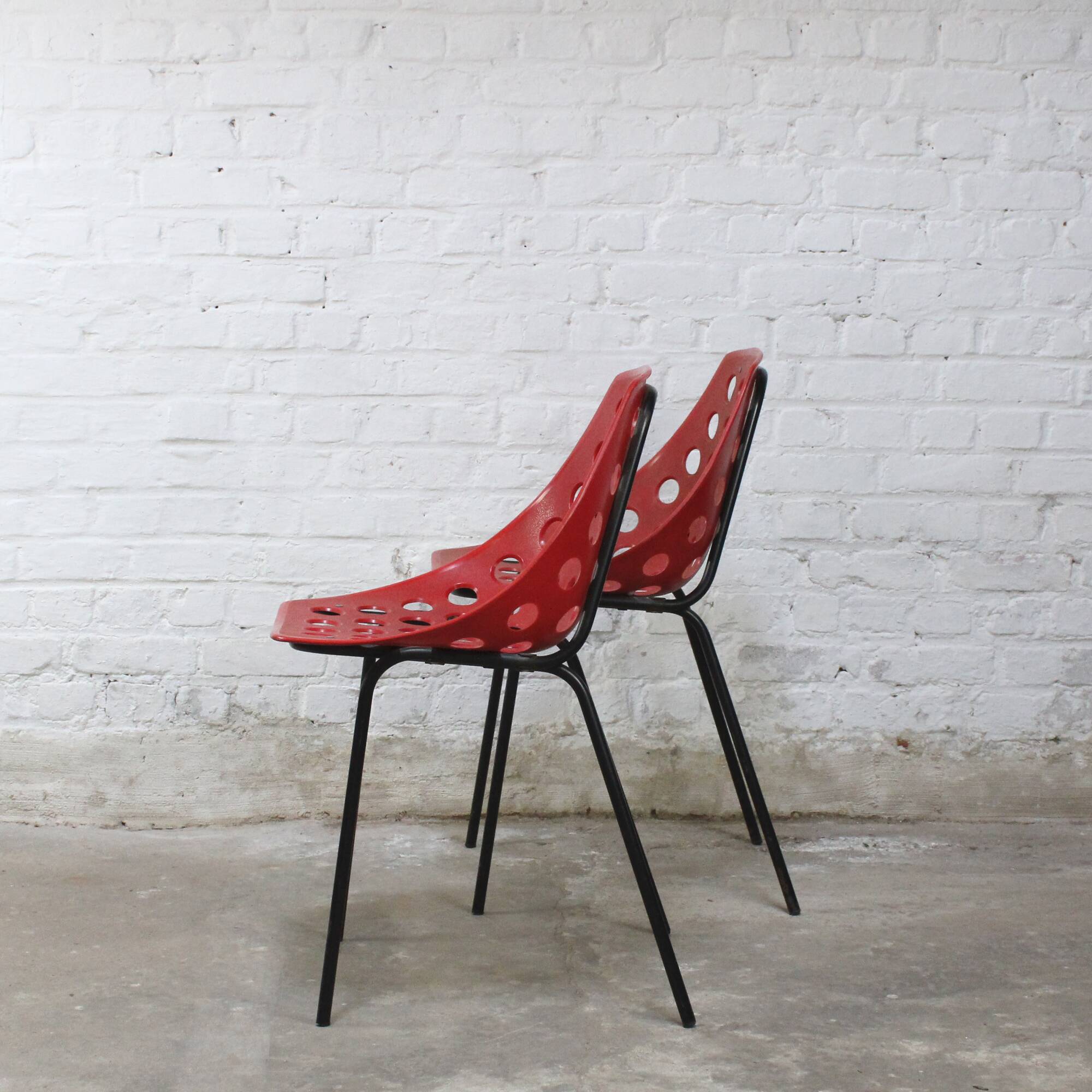 Pair of “Coquillage” chairs by Pierre Guariche for Meurop