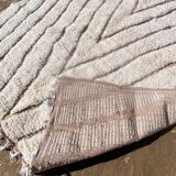 Handmade White Moroccan Wool Rug – Authentic Berber Craftsmanship & Timeless