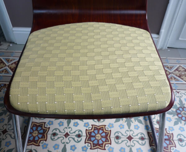 2 chaises empilables Pagholz