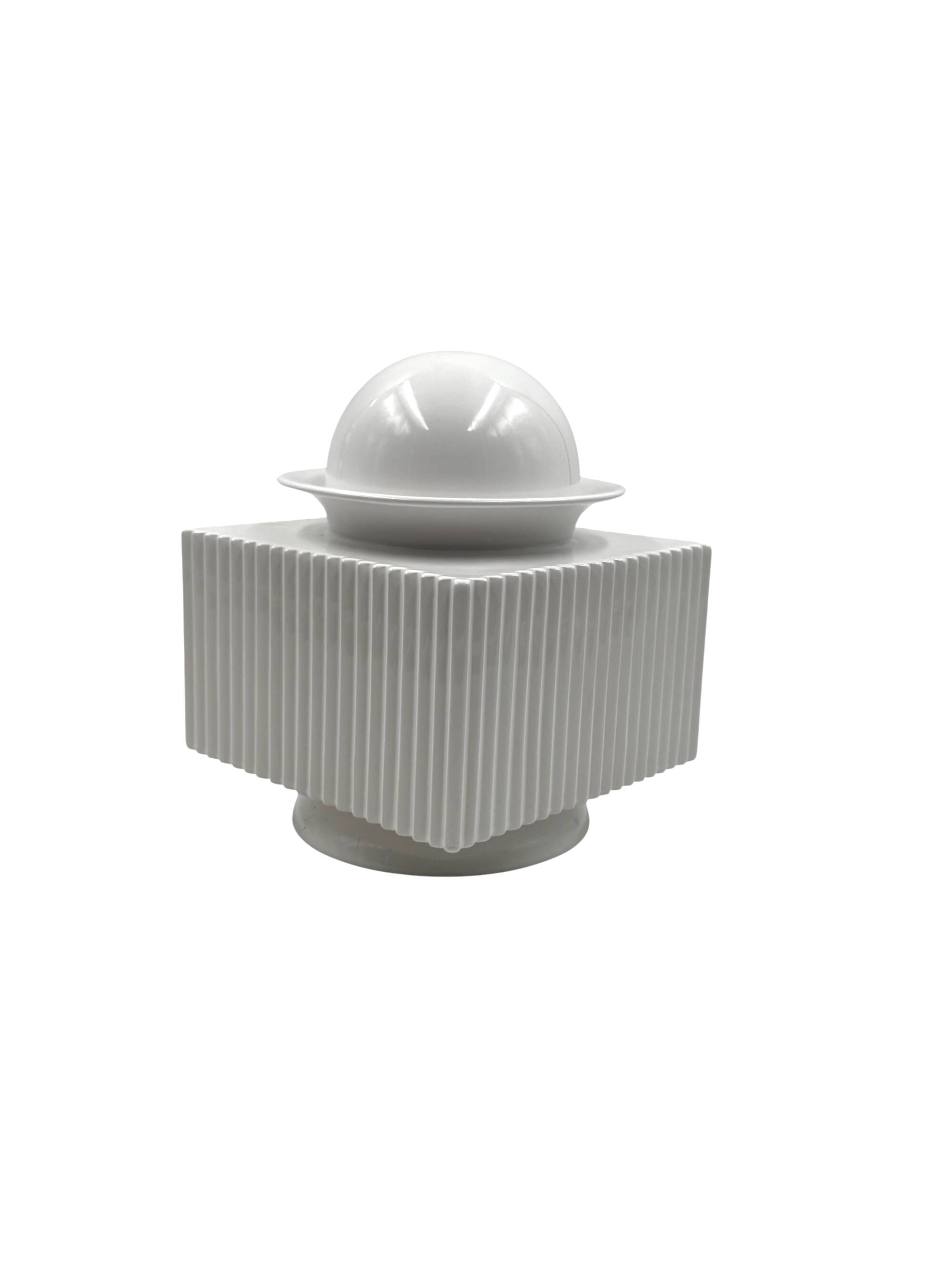 Sergio Asti, postmodern white ceramic vase, Cedit Italy 1970s