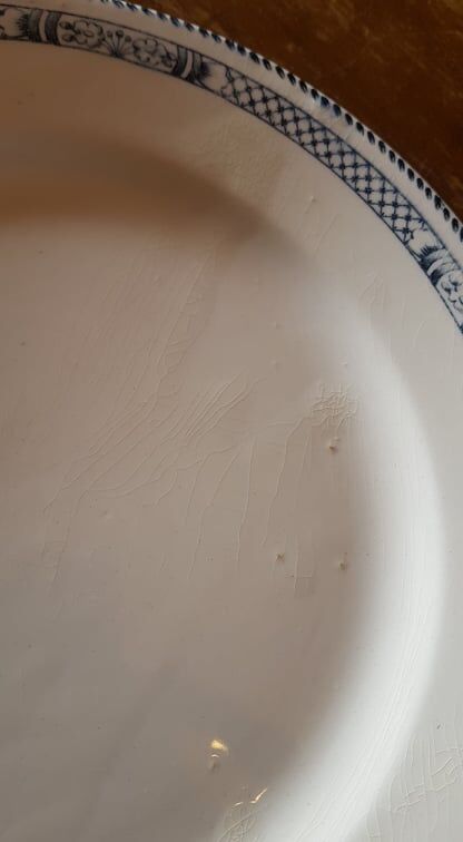 Set of 2 flat plates in Iron Earth Salins vauban model