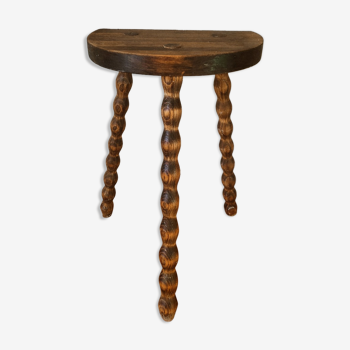 Stool, plant holder with beaded feet