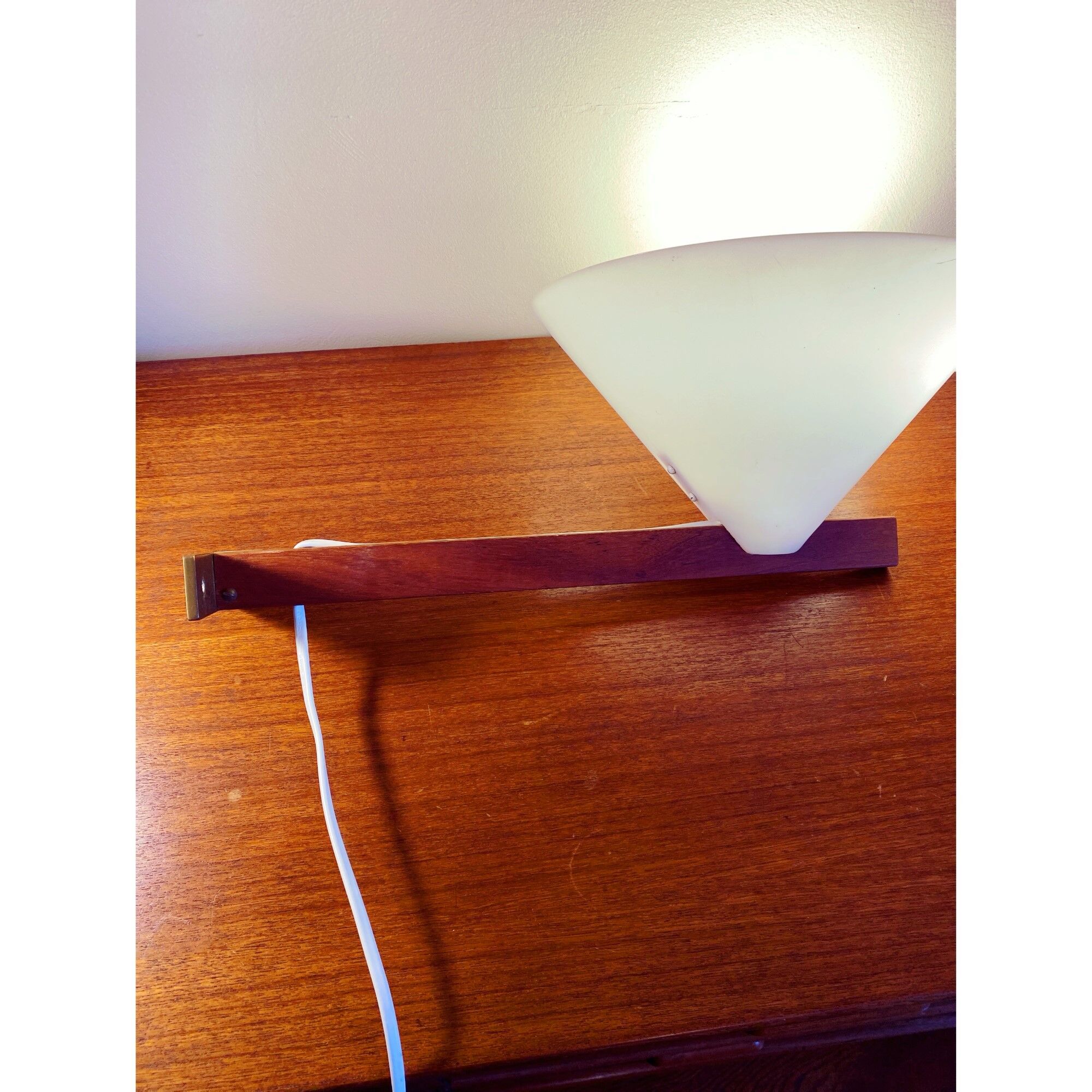 Teak and acrylic wall lamp