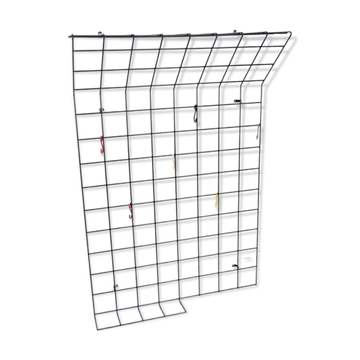 Fichtel string cabinet in retro vintage style from the 60s-70s.