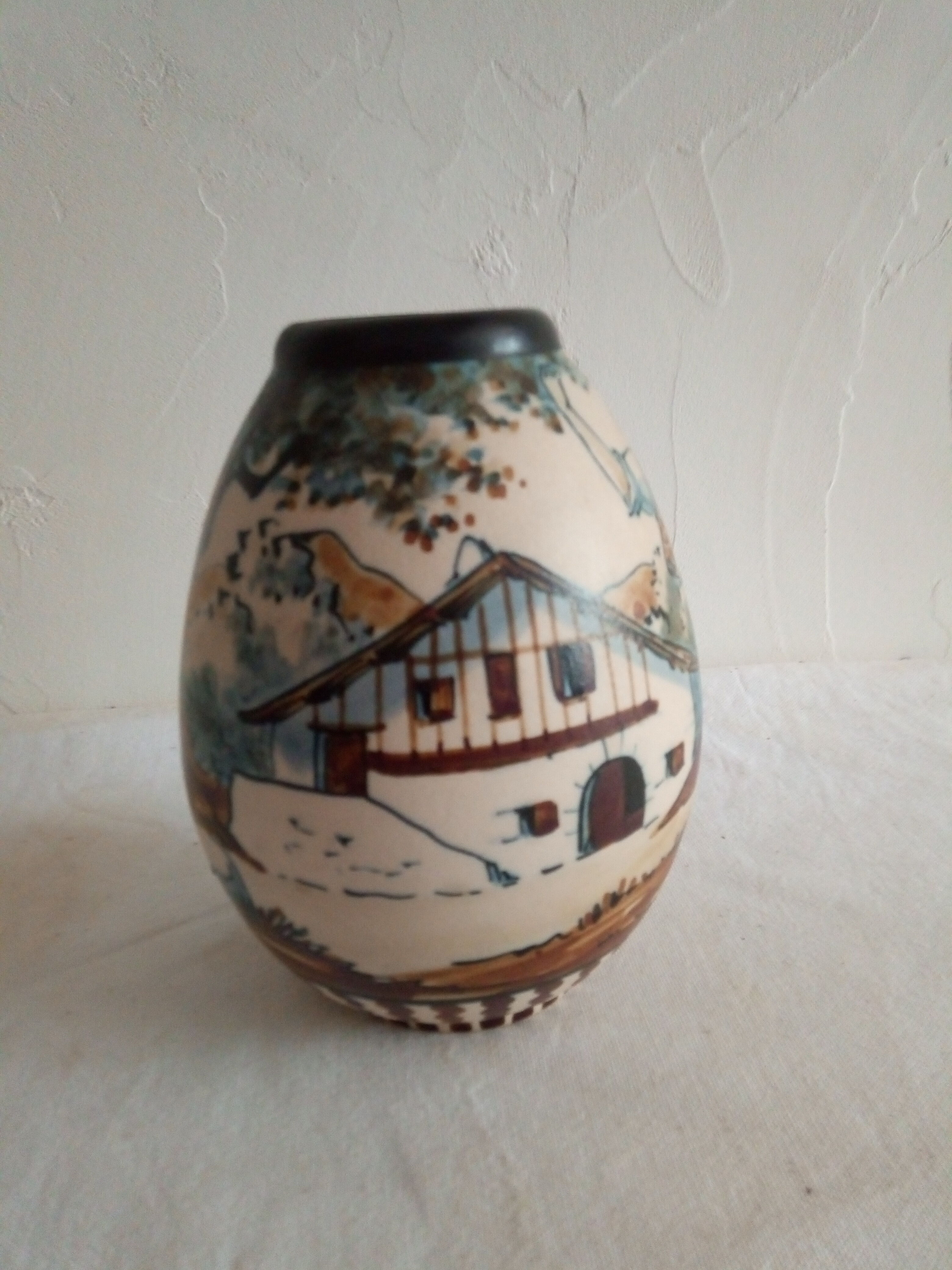 Ciboure sandstone vase by R. Berne.