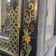 Vitrine chinoise vintage avec miroir, décor fleurs et oiseaux