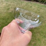 29 anciens verres à pied en verre soufflé ciselé 60/70