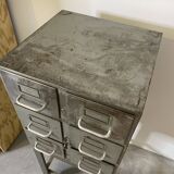 Industrial trade furniture with drawers