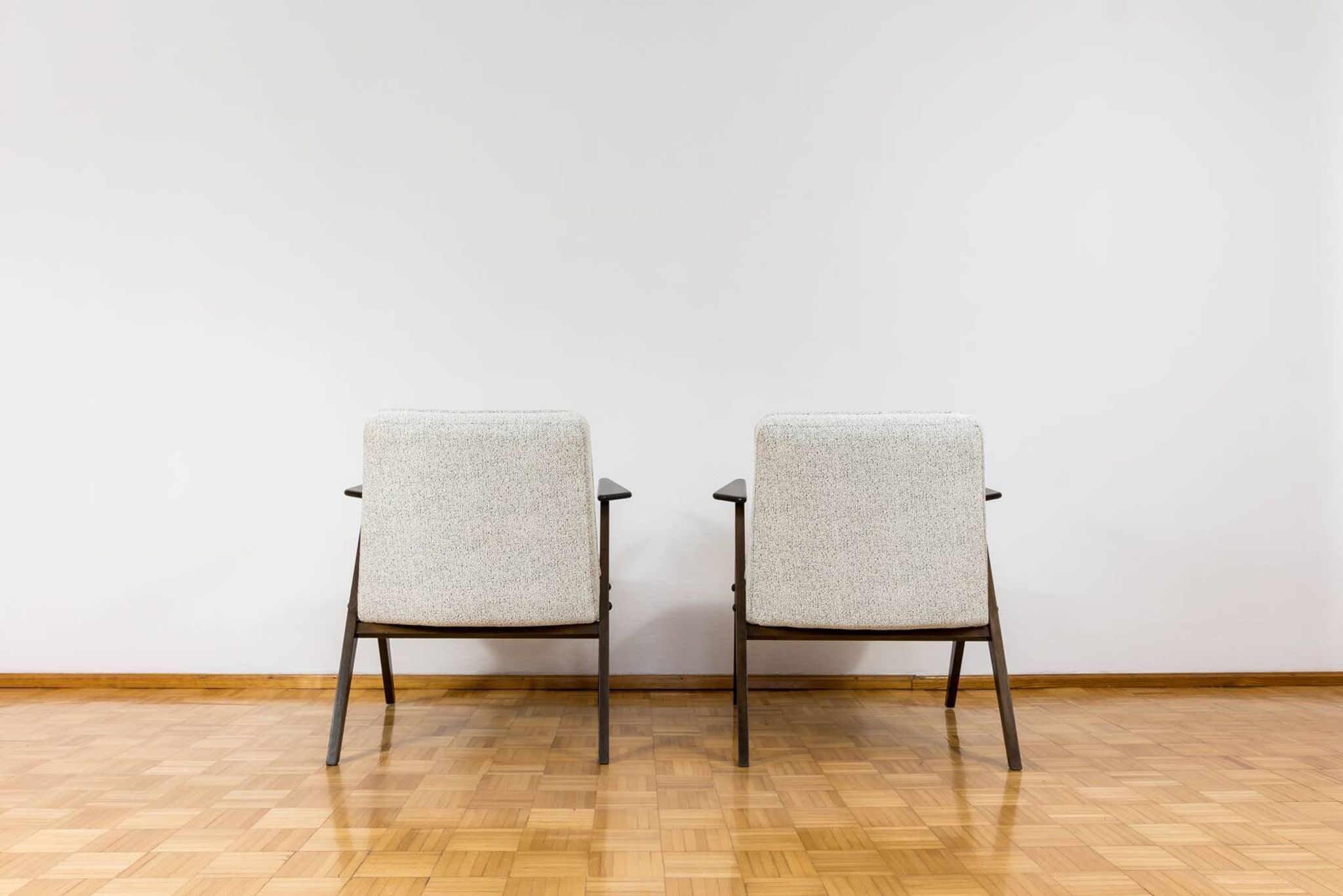 Pair of Model 300 177 Bunny Armchairs, 1960s