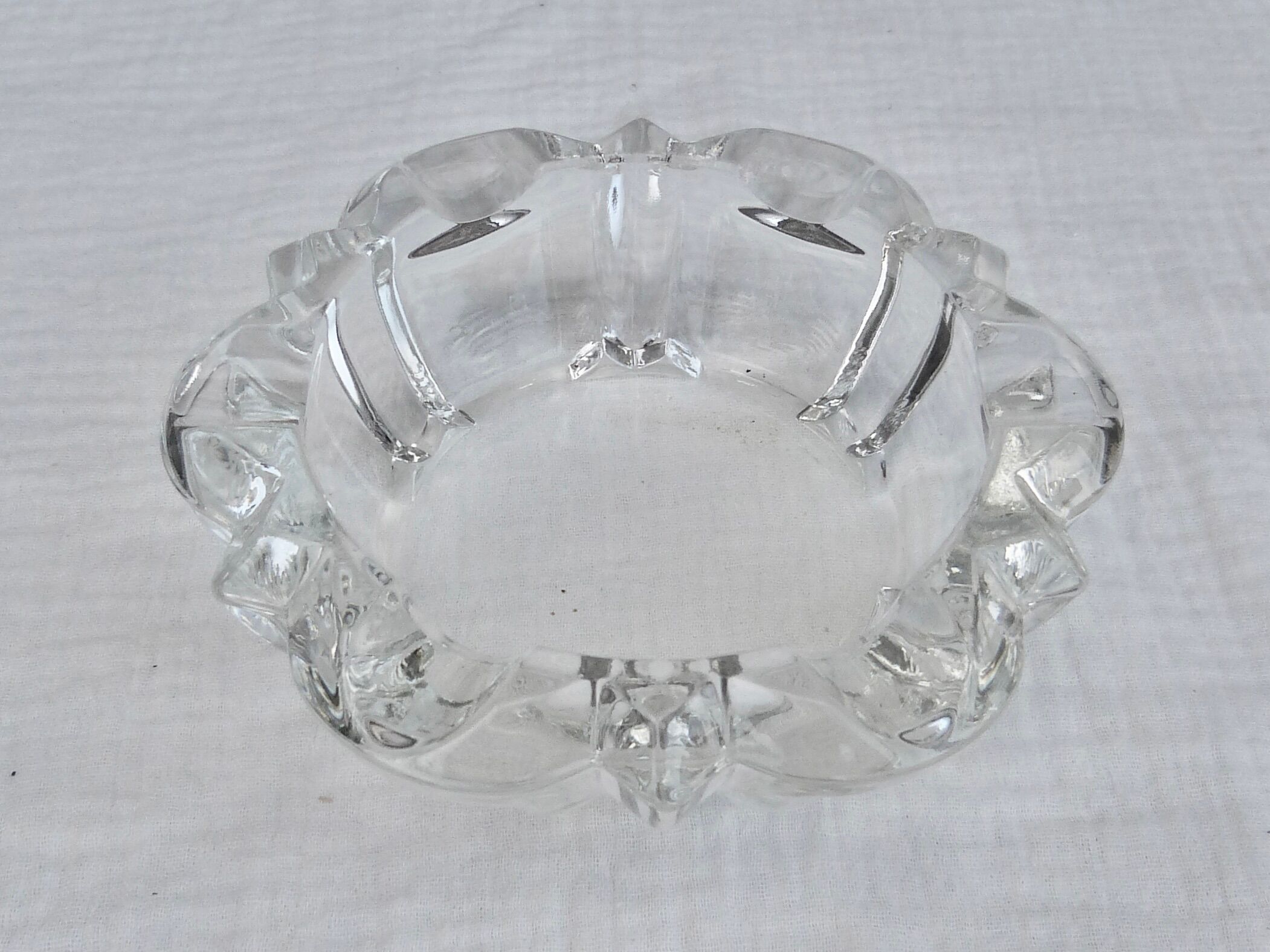 Glass flower ashtray