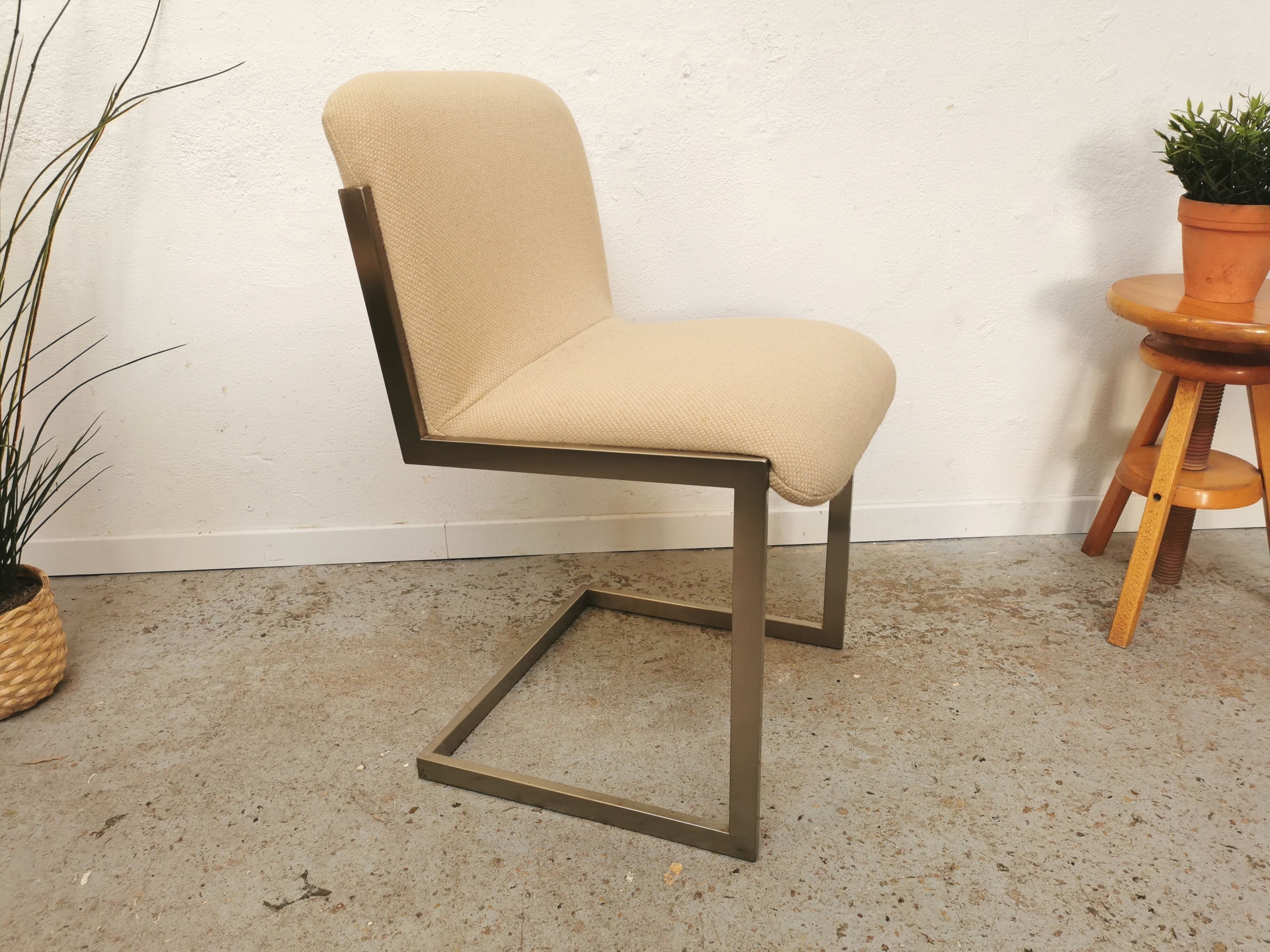 Set of 6 vintage chairs design 1970