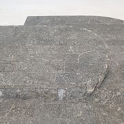 Table basse en pierre fossile, Magnussen Ponte, années 1980