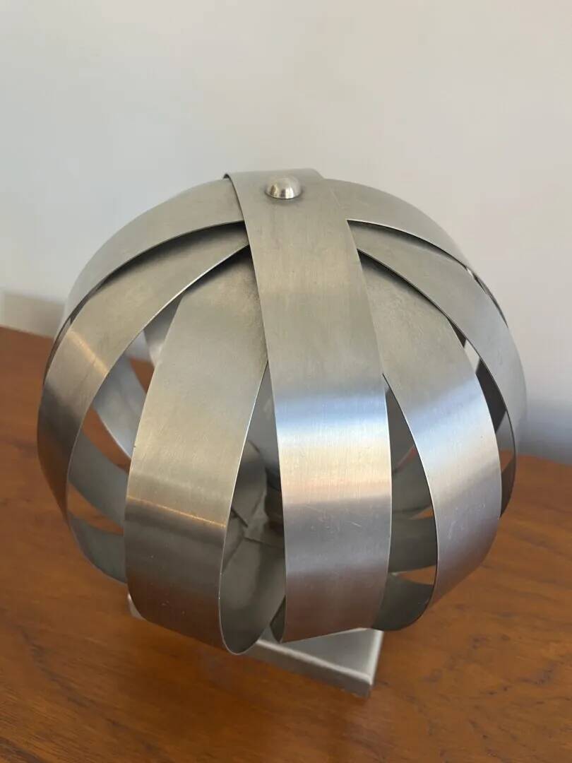 Lampe lune en chrome