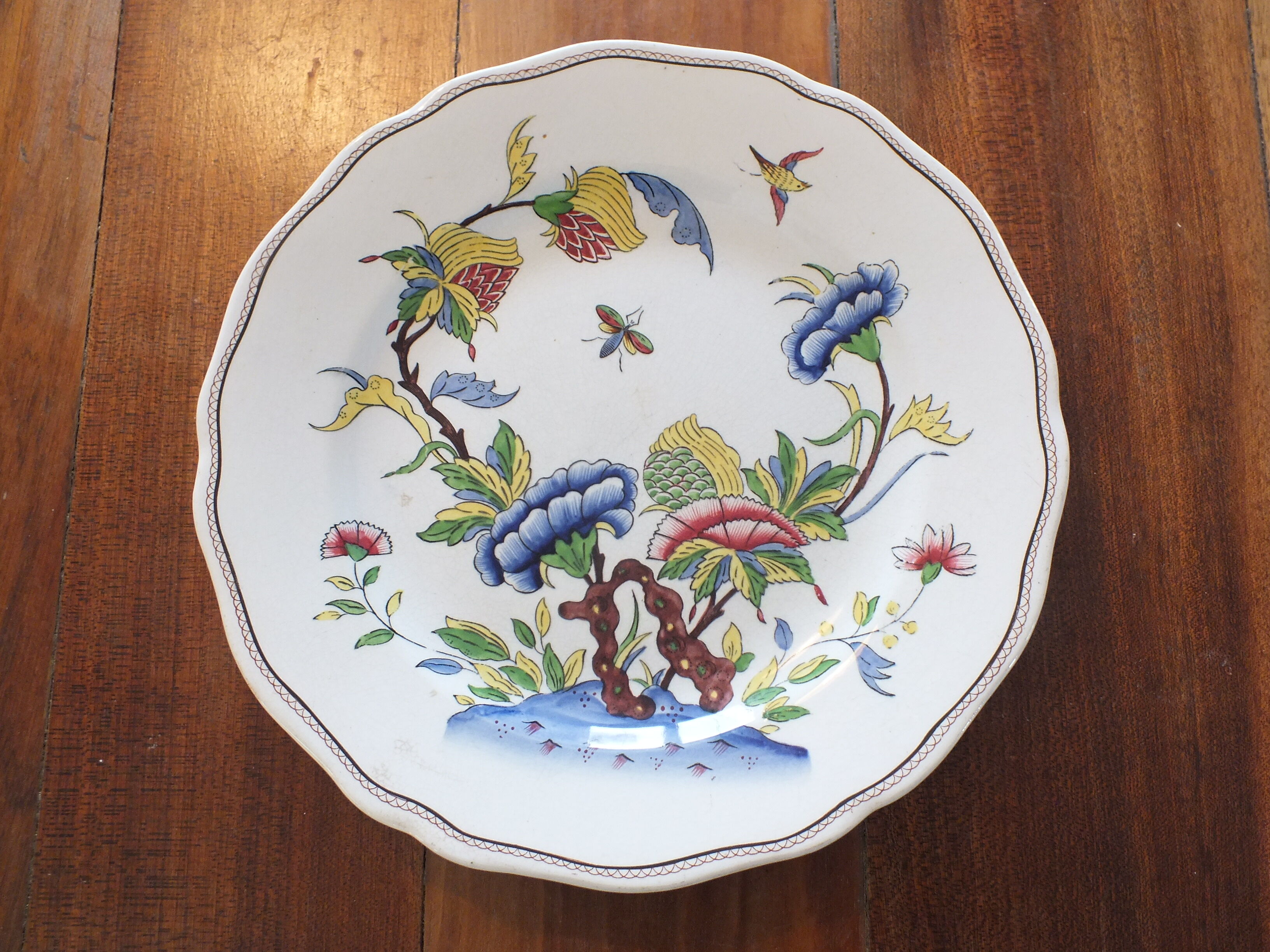 Pair of flat plates Sarreguemines decor Rouen