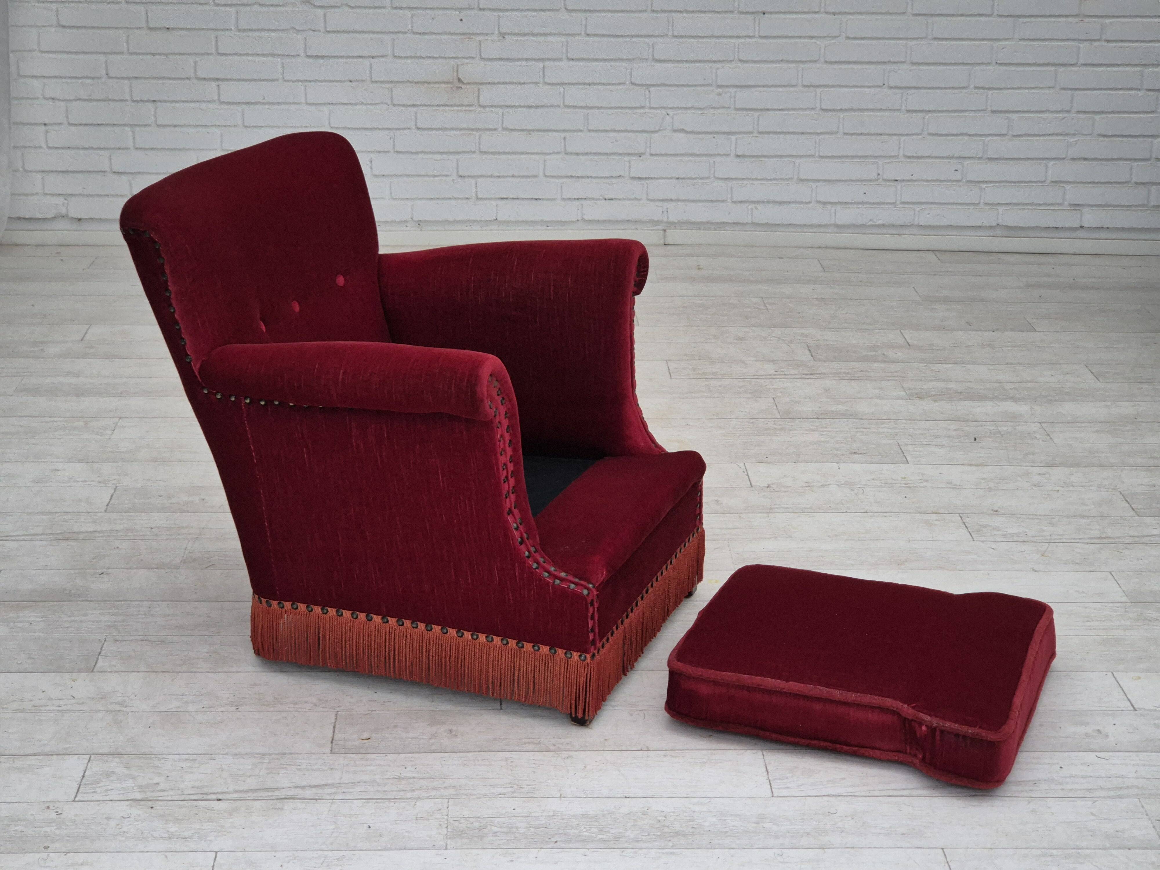 1970s, Danish lounge chair, original condition, cherry-red velour fabric.