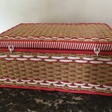 Scoubidou sewing box